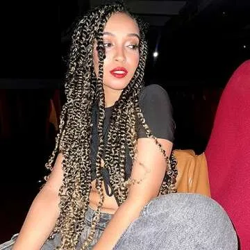 ToyoTress Tiana Passion Twist Hair - 24 Inch 8 Packs Pre-Twisted Passion Twists, Ombre Blonde Pre-Lo...