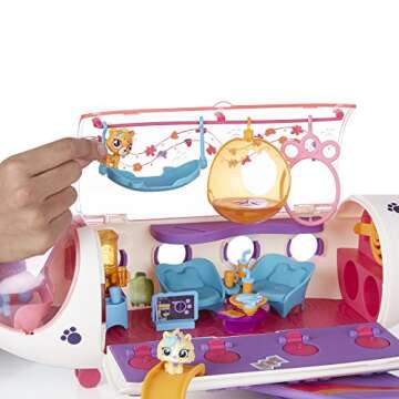 Littlest Pet Shop Pet Jet Playset for Kids 4+