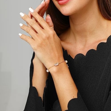 XYJZXY Gold Tiny Pearl Bracelet for Elegant Style
