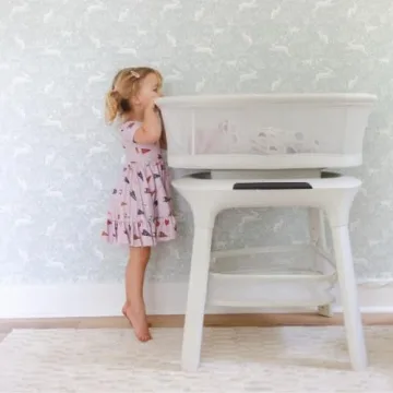 4moms MamaRoo Sleep Bassinet with Adjustable Features