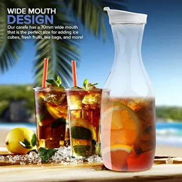 Plastic Juice Carafe Set for Smoothies and Beverages