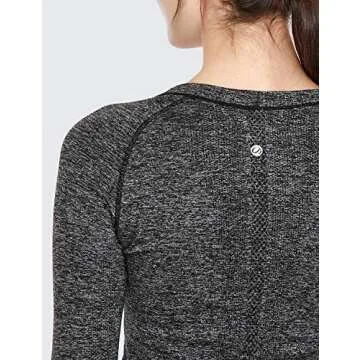 CRZ YOGA Women's Seamless Athletic Long Sleeves Sports Running Shirt Breathable Gym Workout Top Black/White-Slim Fit Medium