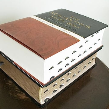 MacArthur NASB Study Bible Large Print Leather Indexed
