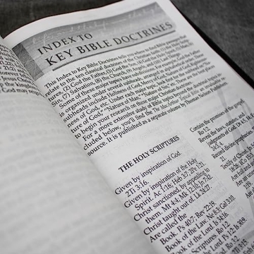 MacArthur NASB Study Bible Large Print Leather Indexed