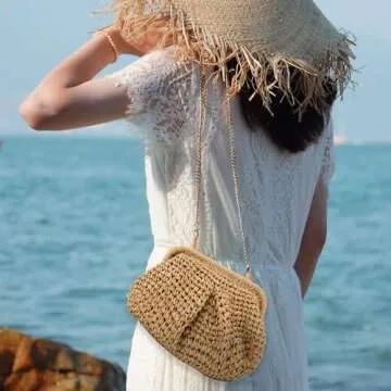 Stylish Freie Liebe Straw Clutch for Women - Summer Essential