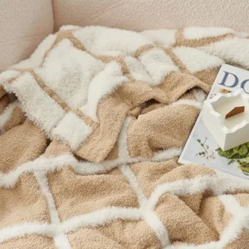 Soft Faux Fur Checkered Throw Blanket, 50x60