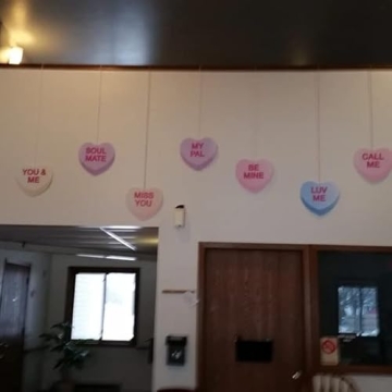 VictoryStore Outdoor Valentine's Day Hanging Candy Hearts