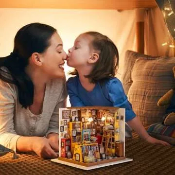 Rolife DIY Miniature House Kit Emily's Sam's Bookstore+Display Box Dust Cover