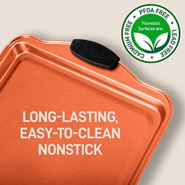 NutriChef 3 Piece Baking Pan Set - PFOA, PFOS, PTFE Free Flexible Nonstick Carbon Steel Bakeware Set - Home Kitchen Bake Pan Cookie Sheet Stackable Baking Tray Set w/Black Silicone Handles NCSBS3S45