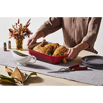 Le Creuset Gravy Boat 16 oz Perfect for Sauces and Gravies