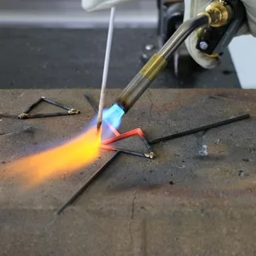 Powerful Bernzomatic TS 8000 Torch for DIY Projects