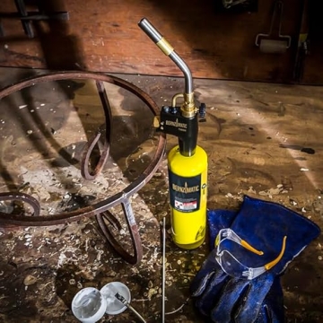 Powerful Bernzomatic TS 8000 Torch for DIY Projects