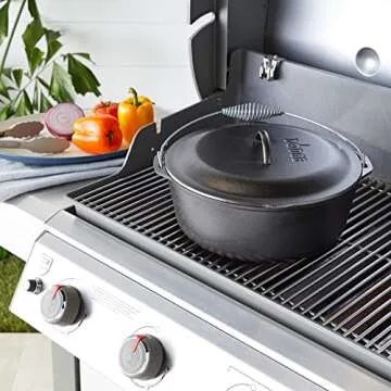 Lodge 9 Quart Pre-Seasoned Cast Iron Dutch Oven