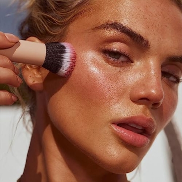 + Lux Unfiltered Blending Face Brush, Makeup Tool for Applying, Contouring & Blending Bronzer, Blush & Other Makeup, Can be Used for Buffing & Stiffiling, Vegan + Cruelty Free Synthetic Bristles