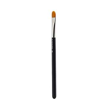 MAC 195 Synthetic Concealer Brush for Flawless Skin