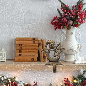 JDYFQIAN Retro Christmas Stocking Holders Set of 4