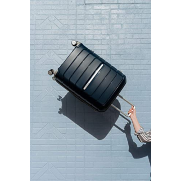 Samsonite Freeform Hardside Expandable with Double Spinner Wheels, Carry-On 21-Inch, Navy