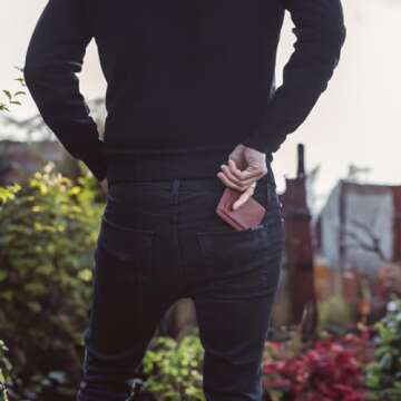 Vaultskin BRIXTON Slim Card Holder with ID Window - Minimalist Front Pocket Leather Wallet with RFID Protection for Men and Women (Hunter Green)