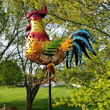 Tryme Chicken Solar Decor: Vibrant Garden Ornament