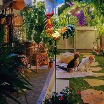 Tryme Chicken Solar Decor: Vibrant Garden Ornament