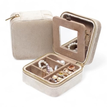BLUTETE Velvet Travel Jewelry Box Organizer - Champagne Luxury Case