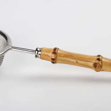 TAOMEINONG Fine Mesh Strainer Stainless Steel Tea Strainer Mesh Strainer with Handle(Bamboo), Sifter Strainer for Loose Tea Coffee Cocktails Juice, Tea Steeper,Food Strainers,Matcha Sifter 3.3 Inch