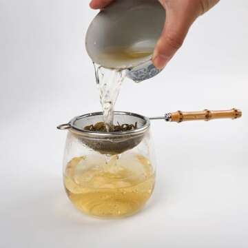 TAOMEINONG Fine Mesh Strainer Stainless Steel Tea Strainer Mesh Strainer with Handle(Bamboo), Sifter Strainer for Loose Tea Coffee Cocktails Juice, Tea Steeper,Food Strainers,Matcha Sifter 3.3 Inch