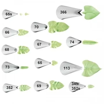 Wilton Decorating Tip No.352 Leaf for Stunning Designs