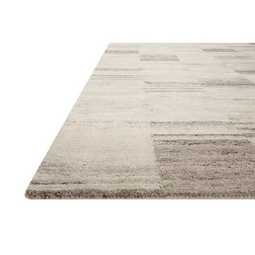 Luxurious Wool Accent Rug by Loloi - Cozy & Durable