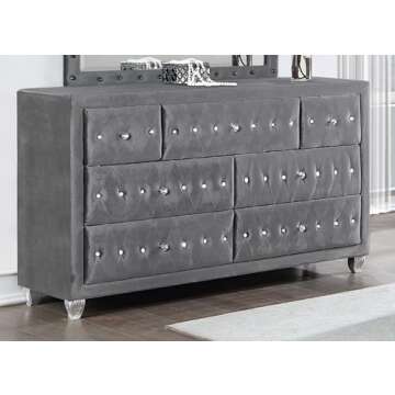 Coaster Home Furnishings Deanna Modern Classic 61-inch 7-Drawer Bedroom Dresser Clothing Storage Cab...