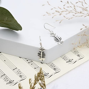 Stylish AeraVida Fishbone Dangle Earrings for Women