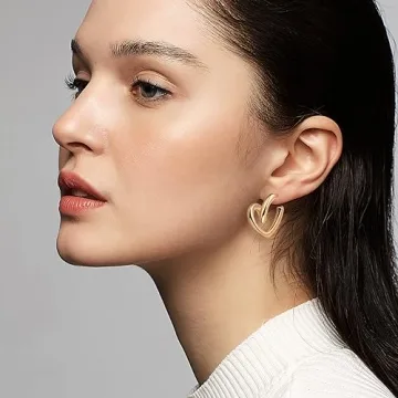 18K Gold Plated/Silver Plated Heart Design Hoop Earrings for Women Hypoallergenic Open Chunky Heart Hoop Earrings Trendy Gold Jewelry for Party Gift