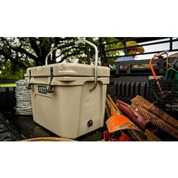 YETI Roadie 20 Cooler, Desert Tan