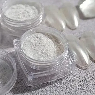 Stunning White Pearl Chrome Nail Powder - Elegant Shine