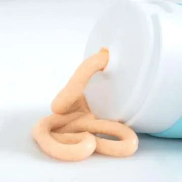 Gentle Exfoliating Scrub with Monoi Oil and Sea Kelp