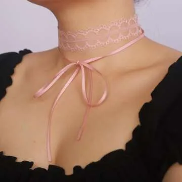 BERYUAN Vinatge Lace Bowknot Choker Necklace Lace Pattern Collar Choker Gothic Lace Bow-knot Choker Dainty Lace Bow-knot Collar Choker Halloween Costume Necklace for Women (pink)