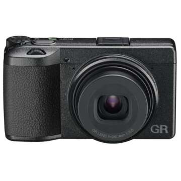 Ricoh GR IIIx, Black, Digital Compact Camera with 24MP APS-C Size CMOS Sensor, 40mmF2.8 GR Lens (in The 35mm Format)
