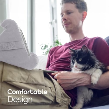 Flippy Tablet Pillow Stand for Comfort and Convenience
