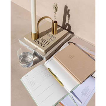 KUNITSA CO. Reading Journal for Book Lovers - Track Books Easily