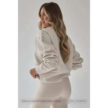 Chic Oversized Wifey Sweatshirt for Newlywed Brides