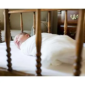 Extra Soft Organic Cotton Muslin Swaddle Blanket