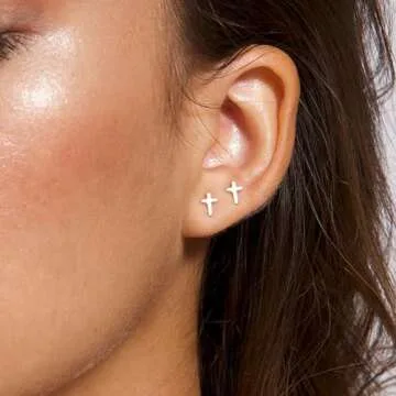 MUMREUES Gold Earrings for Women 14K Gold Cross Stud Earring Dainty Minimalist Simple Small Earrings Jewelry Gift for Her