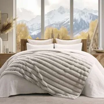 Luxury Faux Fur Throw Blanket Cozy & Elegant 60"x80"