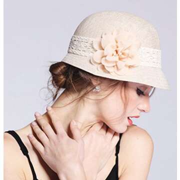 EPOCH Women's Gatsby Linen Cloche Hat with Lace Band and Flower - Natural