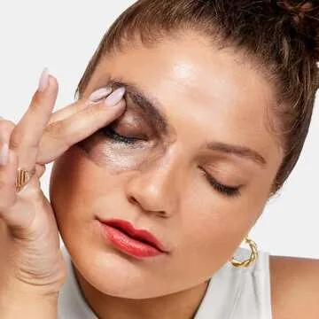 Clinique Charcoal Cleansing Balm for Effortless Makeup Removal