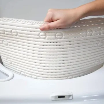 Cushioned Non-Slip Shower Mat for Safe Bathing Experience