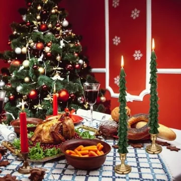 Conelist Christmas Tree Candles with Candle Holder Set