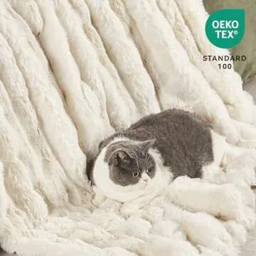 JELLYMONI White Fluffy Duvet Cover Set Queen Size, Luxury Soft Faux Rabbit Fur Comforter Cover, 3 Pieces Cozy Plush Long Shaggy Fluffy Bedding Set with Zipper Closure, Comforter Not Included