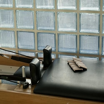 Movido Adjustable Wrist & Ankle Weights - Comfortable & Versatile