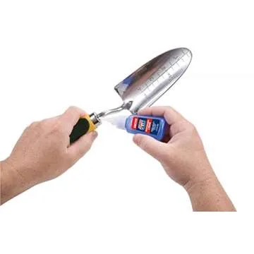 Versatile 20 Gram Super Glue Bottle for Quick Repairs